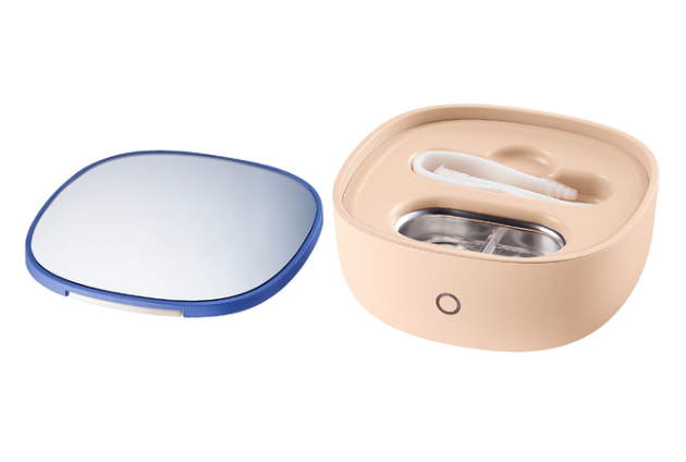 Latest company news about New Arrival Stylish Portable Ultrasonic Contact Lenses Cleaner GT-M2