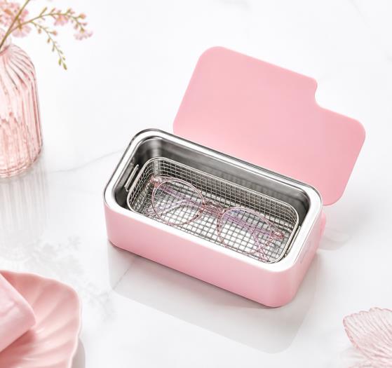 Latest company news about New Arrival Stylish Portable Ultrasonic Contact Lenses Cleaner GT-M2