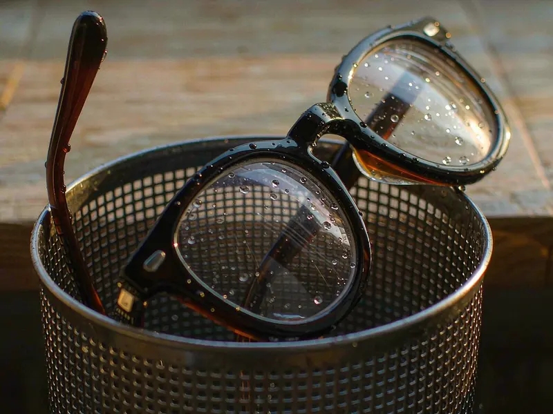 Eyeglasses & Spectacles
